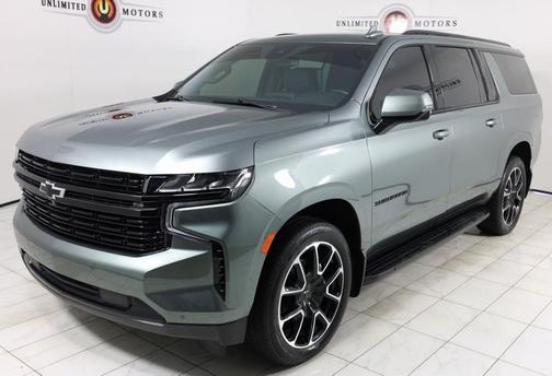 2023 Chevrolet Suburban RST