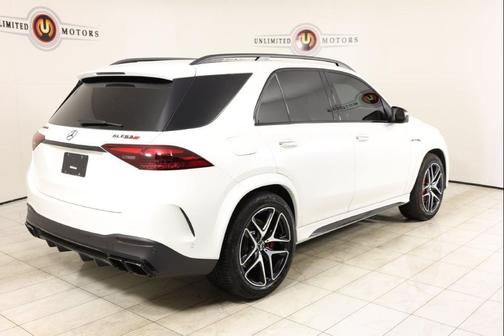 MANUFAKTUR Moonlight White Metallic 2025 Mercedes-Benz AMG GLE 63 S 4MATIC+