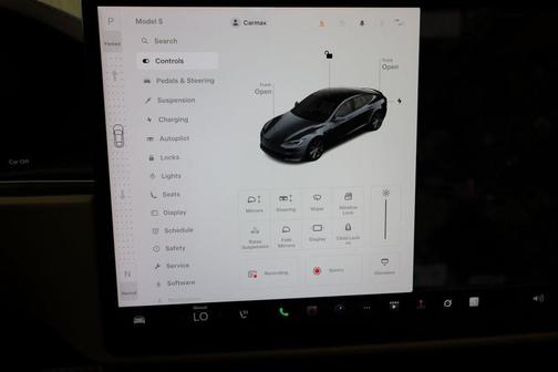 2022 Tesla Model S Plaid