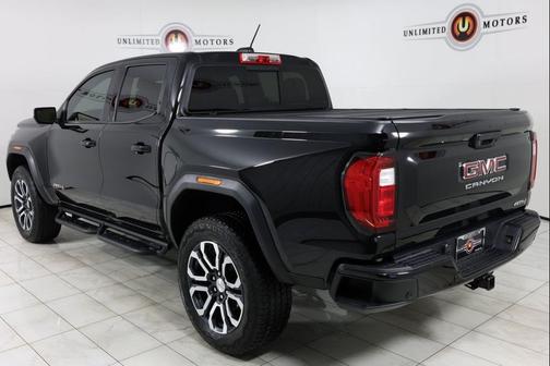 2024 GMC Canyon AT4