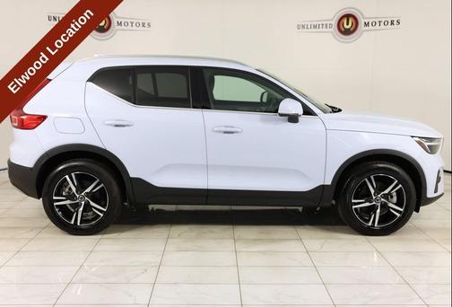 Blue 2025 Volvo XC40 Core Bright Theme
