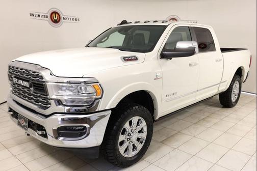 Pearl White 2022 RAM 3500 Limited Crew Cab 4x4 6'4' Box