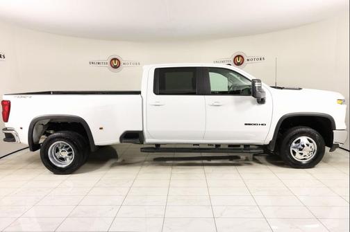 2024 Chevrolet Silverado 3500 LT