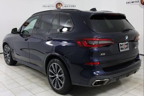 2023 BMW X5 M50i