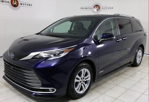 2021 Toyota Sienna Platinum
