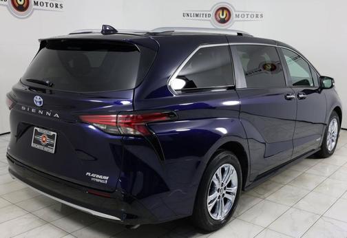 2021 Toyota Sienna Platinum