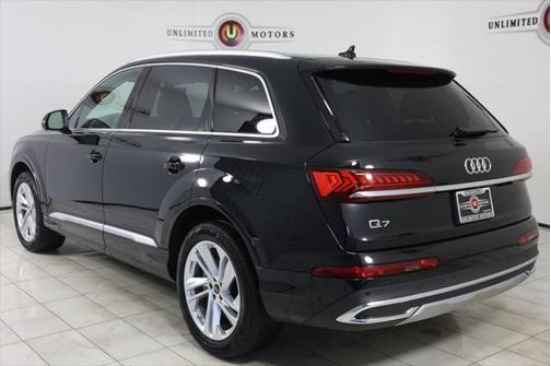2024 Audi Q7 55 Premium Plus