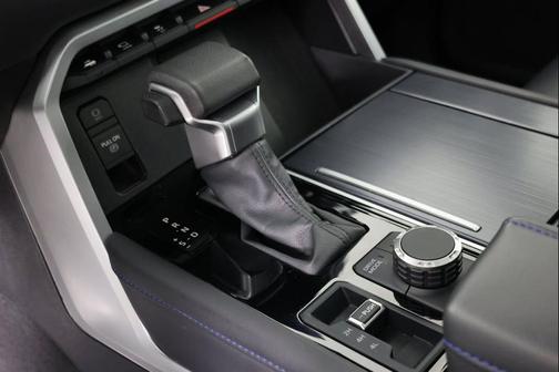 2025 Toyota Sequoia Platinum