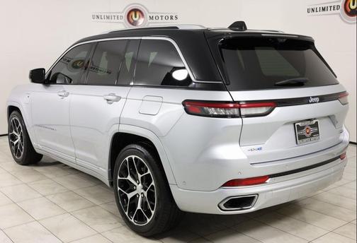 2022 Jeep Grand Cherokee 4xe Summit Reserve