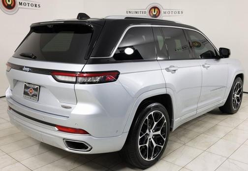 2022 Jeep Grand Cherokee 4xe Summit Reserve