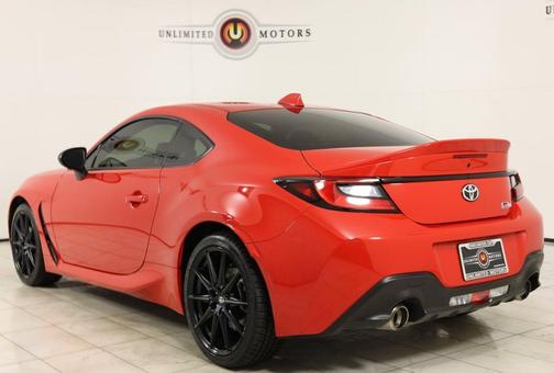 2024 Toyota GR86 Premium