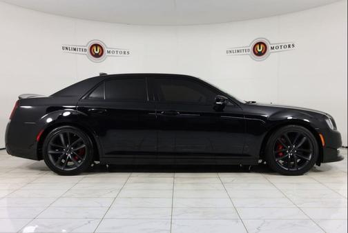 Gloss Black 2023 Chrysler 300 C