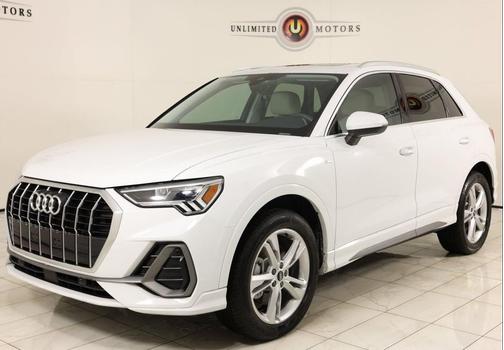 2023 Audi Q3 Premium 45 TFSI S line quattro Tiptronic