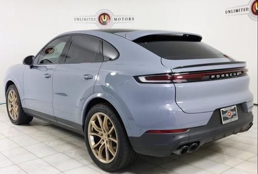 2024 Porsche Cayenne 