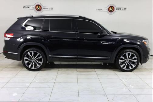 Deep Black Pearl 2023 Volkswagen Atlas 3.6L SEL Premium