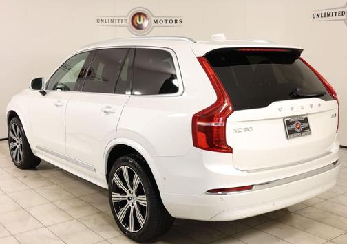 Crystal White Metallic 2023 Volvo XC90 B6 Ultimate 6-Seater