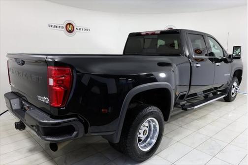 2021 Chevrolet Silverado 3500 High Country