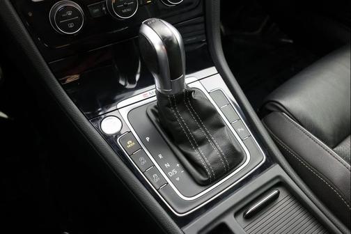 2019 Volkswagen Golf R 2.0T DSG