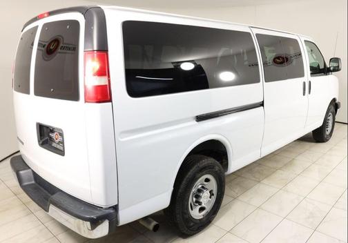2019 Chevrolet Express 3500 LT