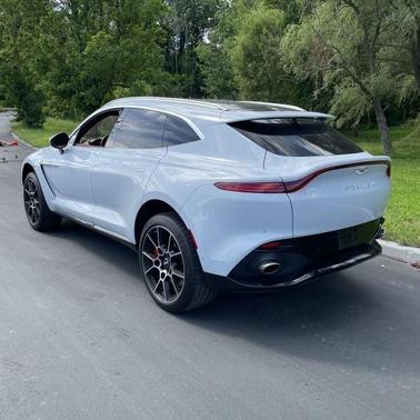 2021 Aston Martin DBX Base