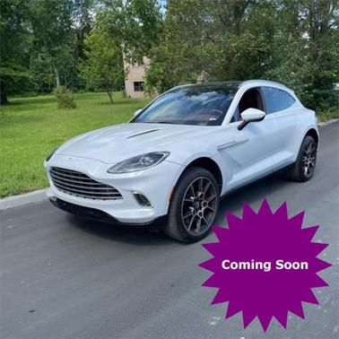 2021 Aston Martin DBX Base