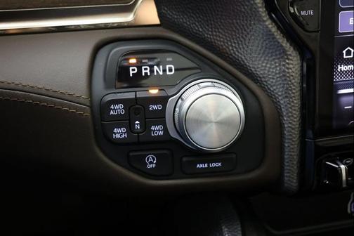 2025 RAM 1500 Longhorn