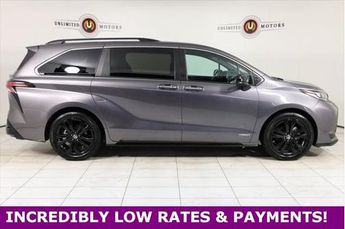 2021 Toyota Sienna XSE 7 Passenger