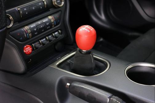 2016 Ford Shelby GT350 Base