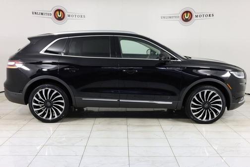 2022 Lincoln Nautilus Black Label