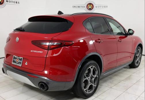 2022 Alfa Romeo Stelvio Ti