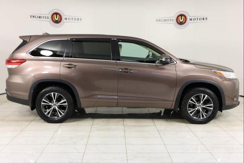 2017 Toyota Highlander LE Plus