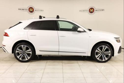 Carrara White 2022 Audi Q8 55 Premium Plus