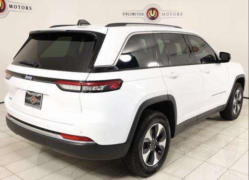 2023 Jeep Grand Cherokee 4xe Base
