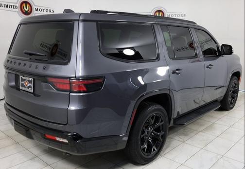 2023 Jeep Wagoneer Series II Carbide 4x4