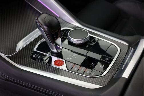 2024 BMW XM Base (A8)