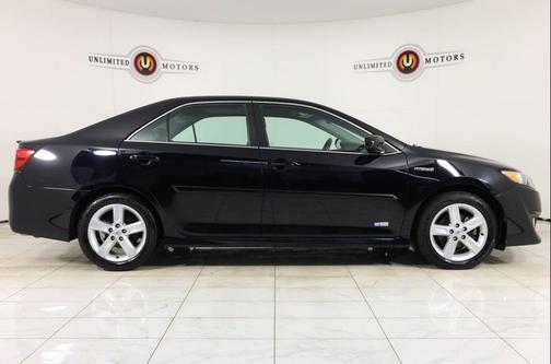 2014 Toyota Camry Hybrid SE Limited Edition