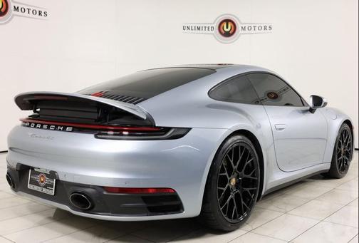 2020 Porsche 911 Carrera 4S