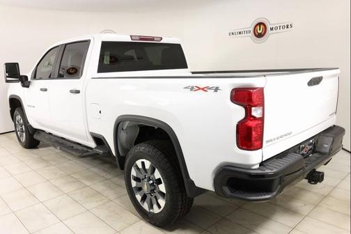 2024 Chevrolet Silverado 2500 Custom