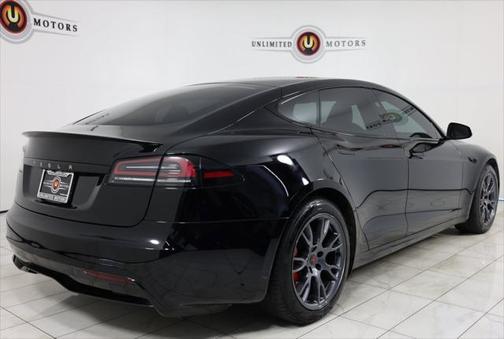 2024 Tesla Model S Plaid
