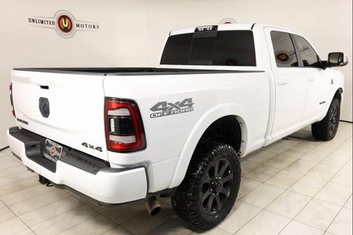 2019 RAM 2500 Laramie Crew Cab 4x4 6'4' Box