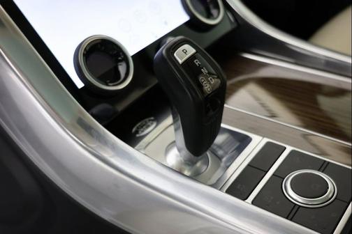 2021 Land Rover Range Rover Sport HSE Silver Edition