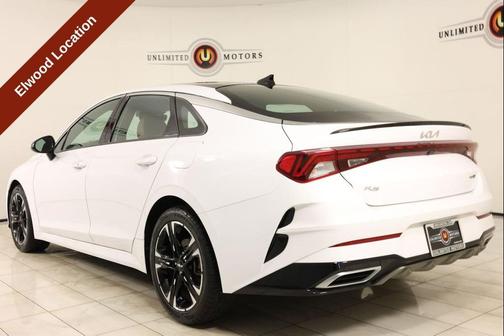 Glacial White Pearl 2022 Kia K5 GT-Line