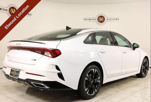 Glacial White Pearl 2022 Kia K5 GT-Line