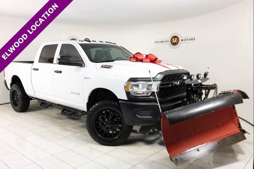 2022 RAM 2500 Tradesman Crew Cab 4x4 6'4' Box