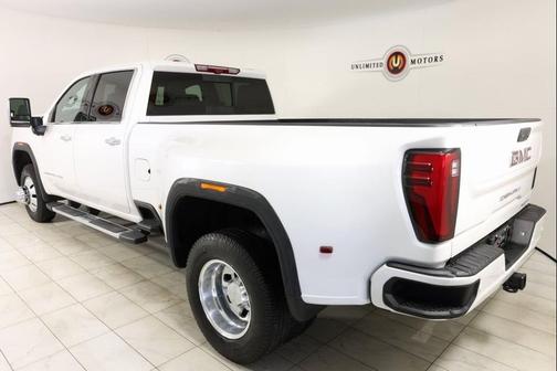 2024 GMC Sierra 3500 Denali