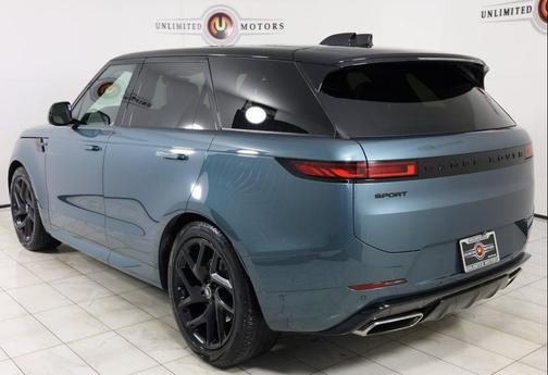 2024 Land Rover Range Rover Sport SE