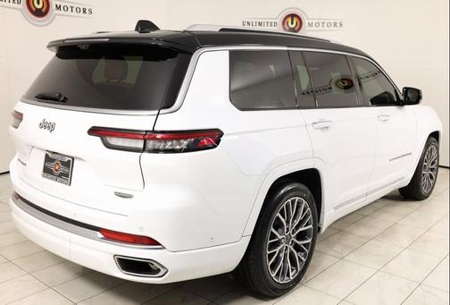 2023 Jeep Grand Cherokee L Summit Reserve