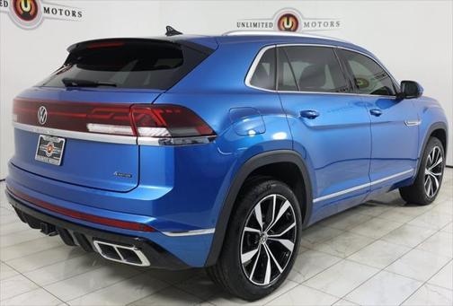 2024 Volkswagen Atlas Cross Sport 2.0T SEL Premium