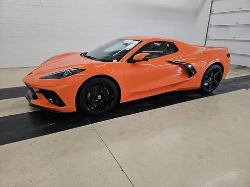 Amplify Orange Tintcoat 2022 Chevrolet Corvette Stingray w/3LT