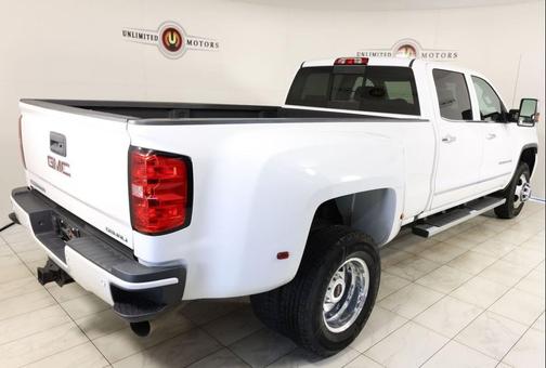 2017 GMC Sierra 3500 Denali